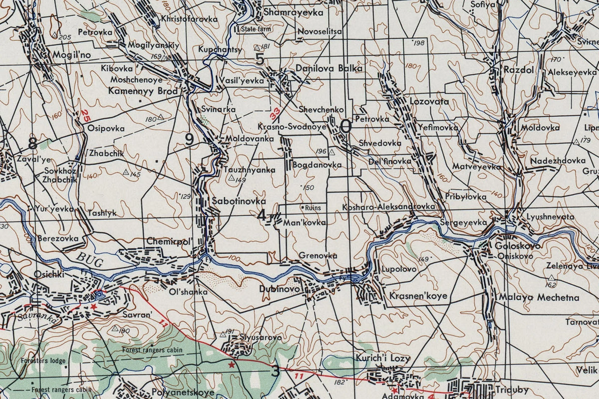 Підпис Sabotinovka біля річки Bug, сусідні села й дороги на фрагменті історичної карти AMS.
